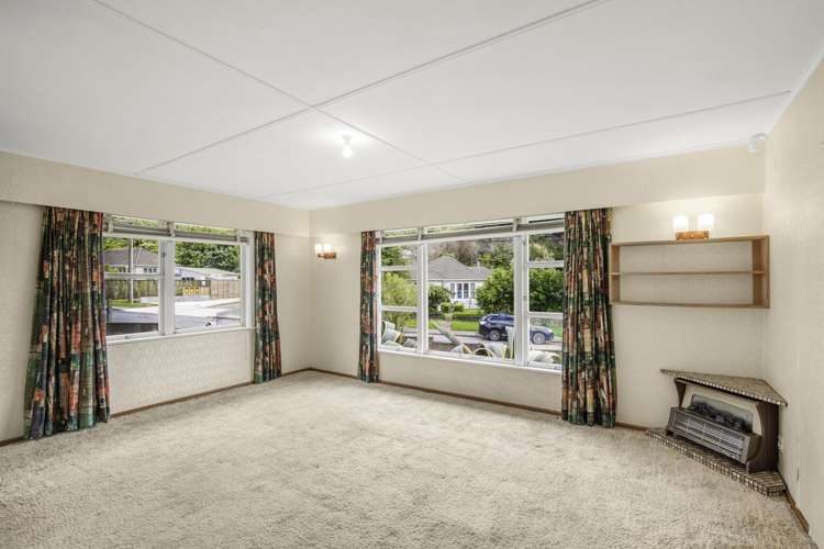 33 Lees Grove Wainuiomata_6