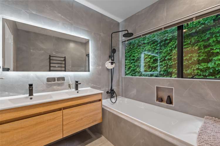 89a Roseberry Avenue Birkenhead_15