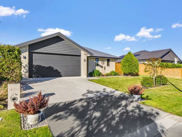 Modern, Comfortable, 3 Bed 2 Bath Home