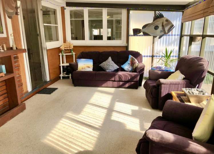 73 Pacific Drive Southbridge_9