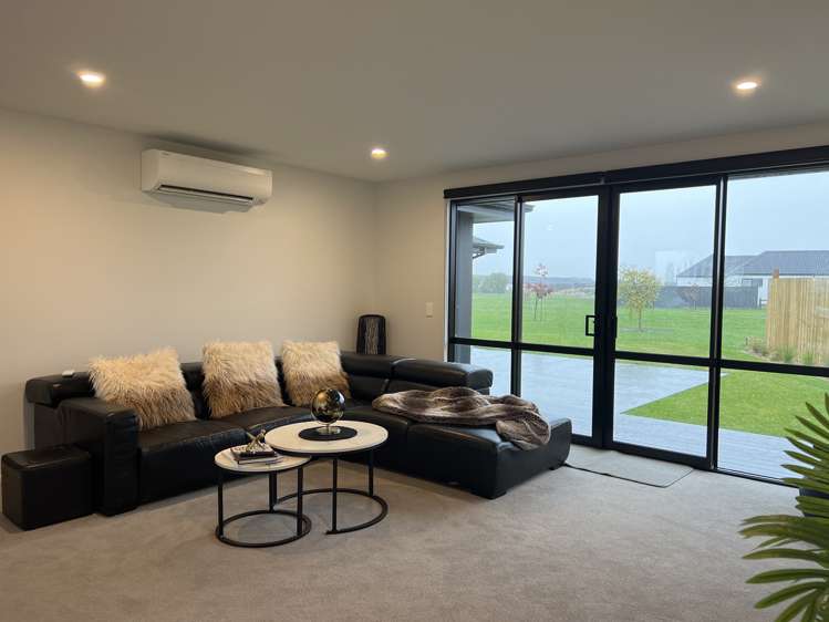 4 Loch Green, Lake Hood Ashburton_3