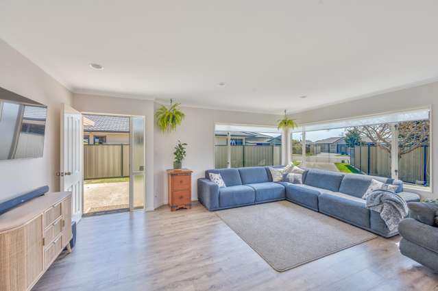 6 Newbury Place Taradale_4