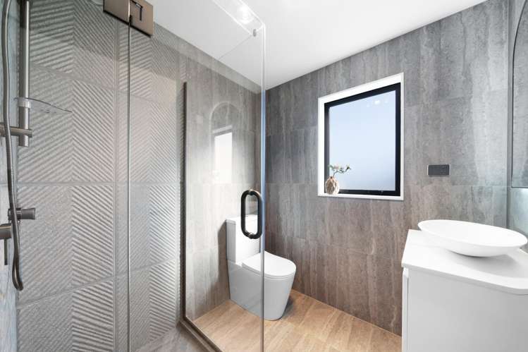 6/11 & 13 Skeates Avenue Wesley_6