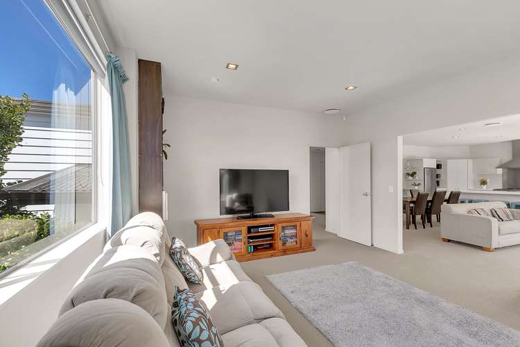 36 Tongariro Drive Aotea_10