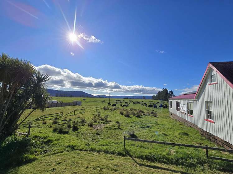 18 and 22 Harihari Township Road Harihari_25