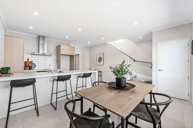 3/2 Rangitamiro Place Hobsonville_4