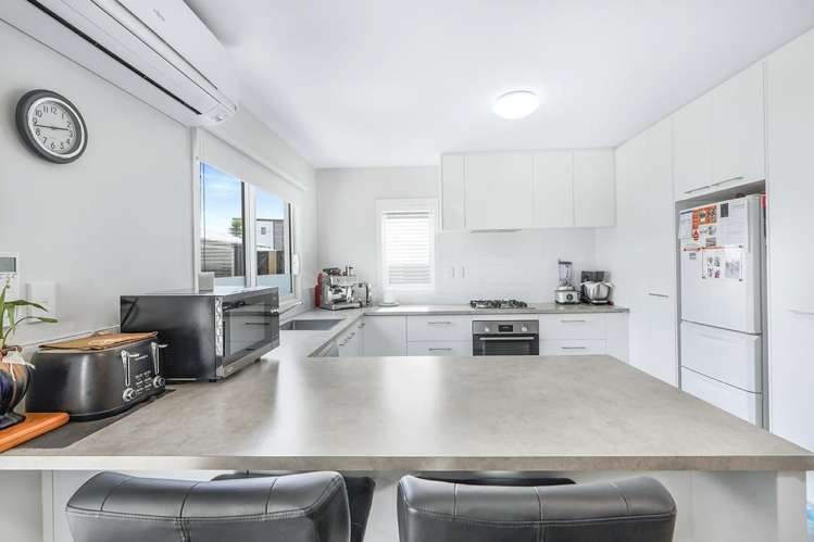 8/52 Fifth Avenue Enderley_6
