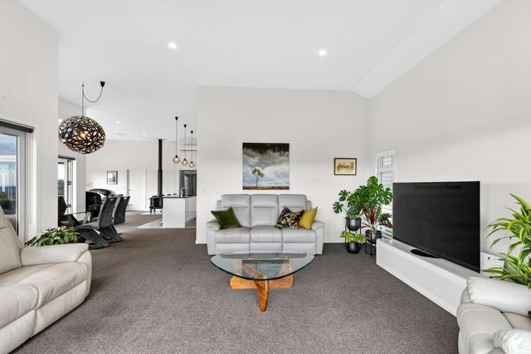 23 Wheatley Road Waiohiki_6