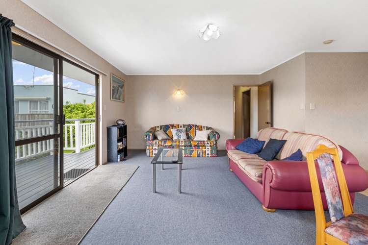 7 James Street Raglan_13