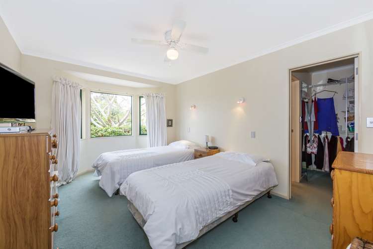 5 Double Bay Place Army Bay_8