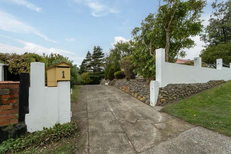 1 Tainui Terrace Tawa_24