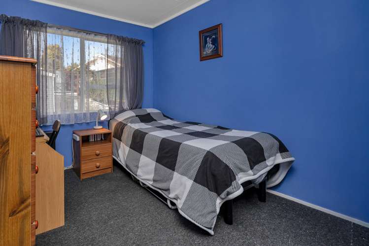 102 Alcoba Street Kamo_5