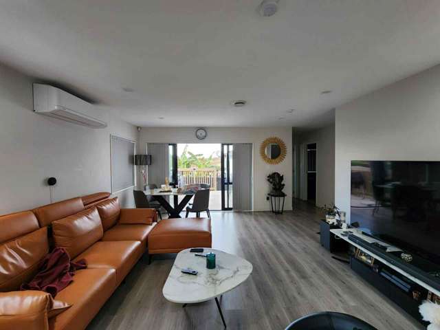 Near-New 4-Bedroom Home in Papatoetoe