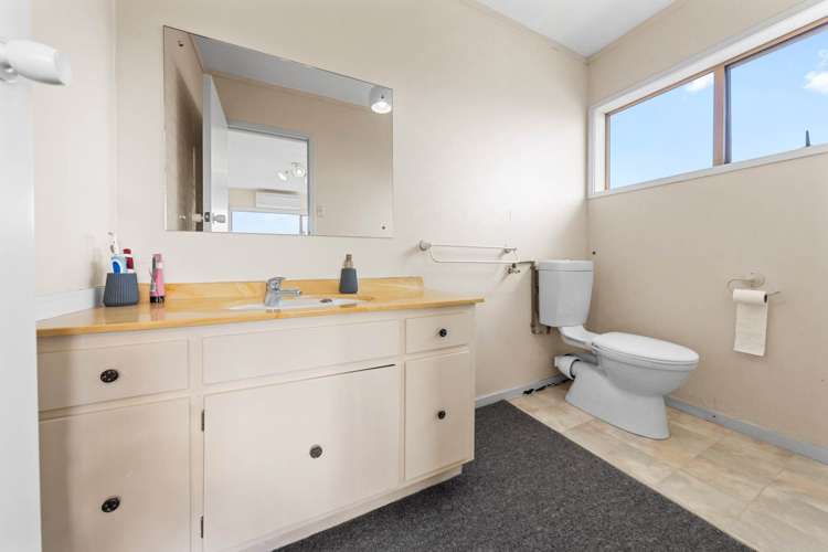 92 Takutai Avenue Half Moon Bay_14