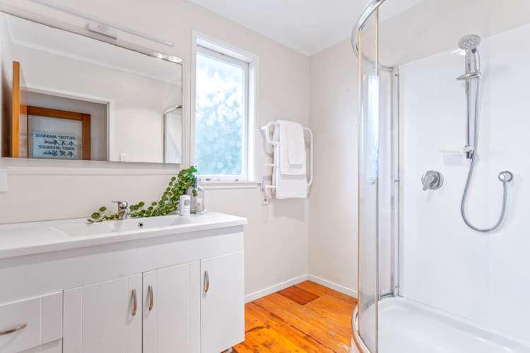 26 Edwin Mitchelson Road Muriwai_18