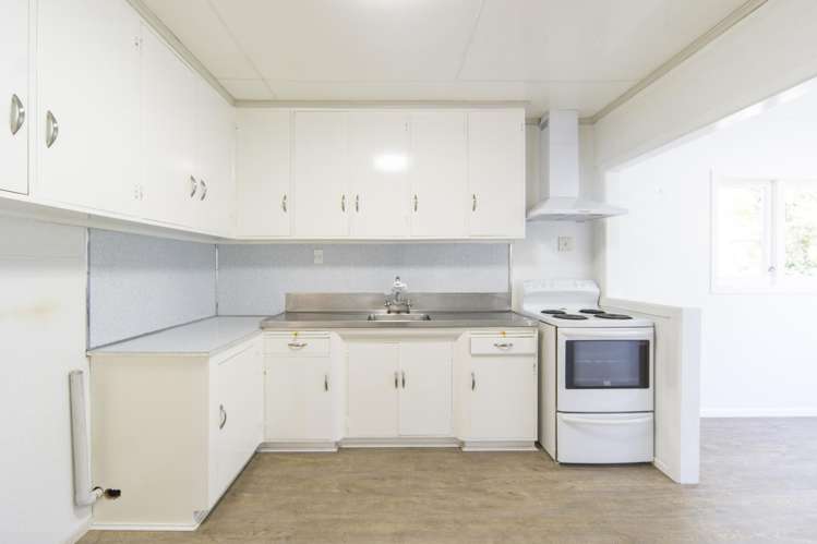 310 River Road Claudelands_12