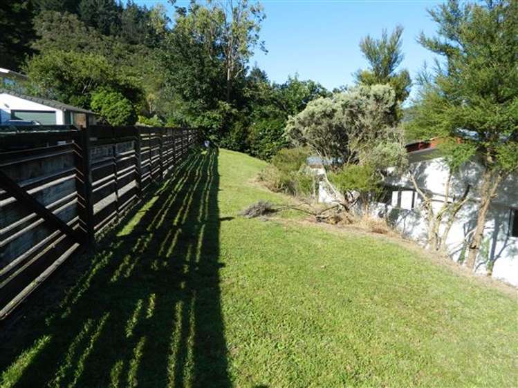 62 Castlerea Street Wainuiomata_21
