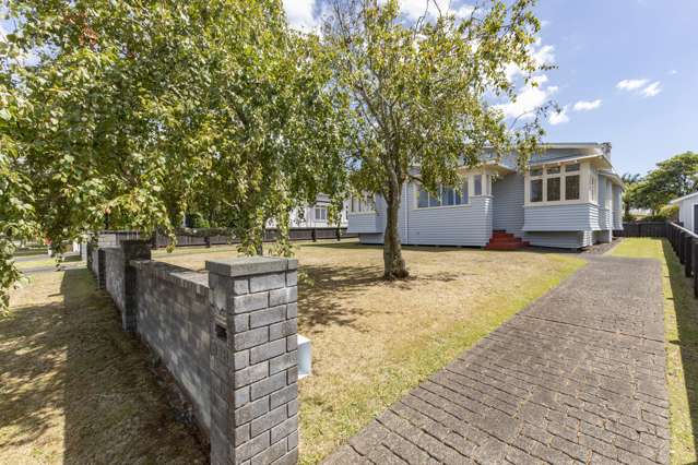 33 Fernleigh Avenue Royal Oak_1