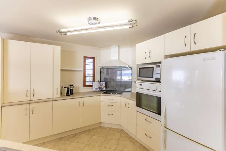 37 Fitzroy Road Bluff Hill_23