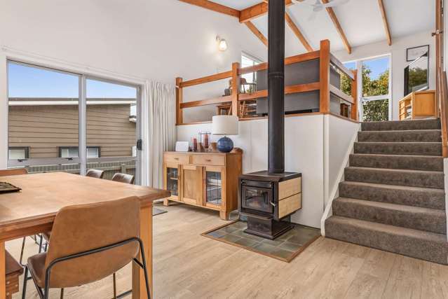 3a Wharewaka Road Wharewaka_4