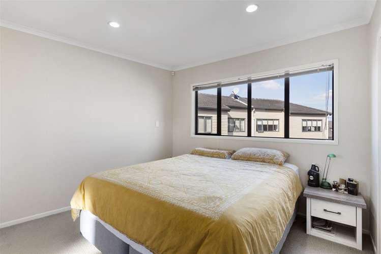 7 Skip Lane East Tamaki_14