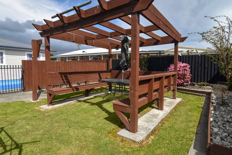 14 Bethune Street Featherston_15