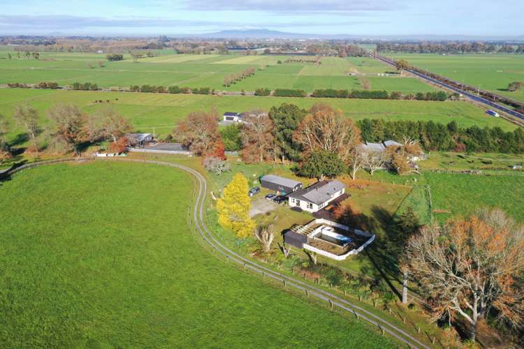 588 Holland Road Eureka_30