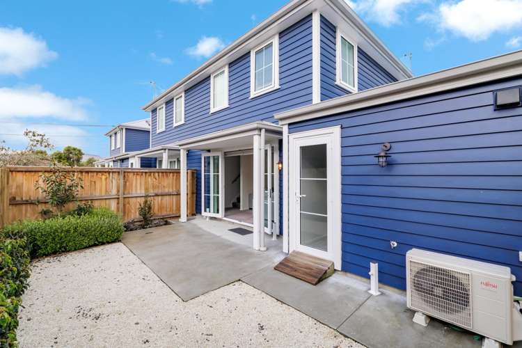 37C Coronation Street_0