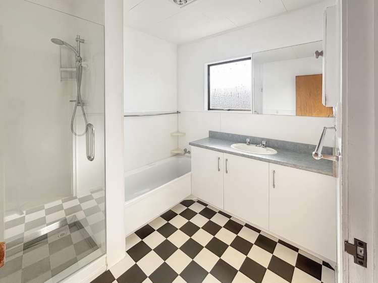 52 Eureka Place 11618_9