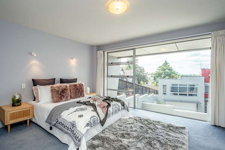 21c Ruakiwi Road Hamilton Lake_6