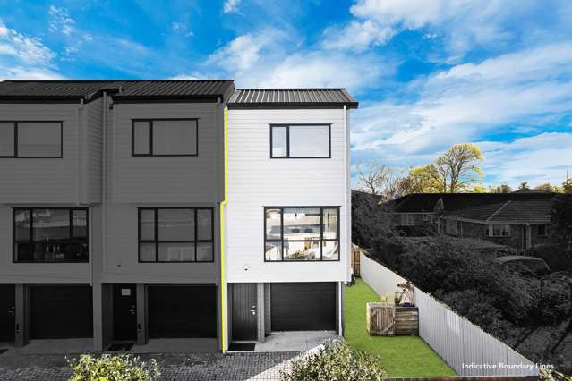 Pakuranga Living Opposite Plaza
