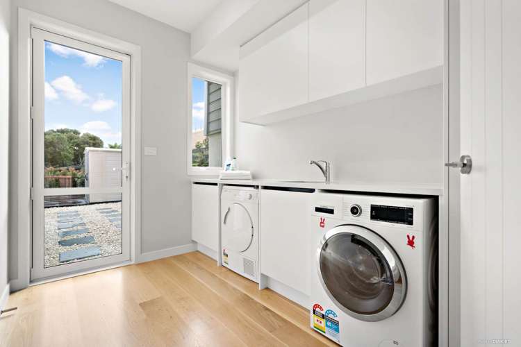 3 Chancellor Place Flat Bush_12