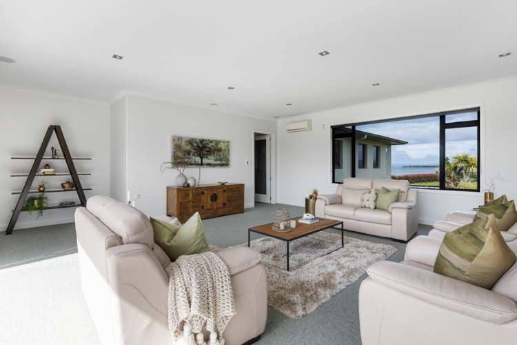 292 Beach Road Katikati_15