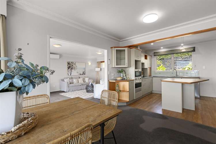 10 Hazel Terrace Otumoetai_8