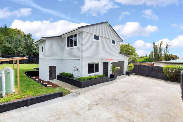 52 Roberts Road Te Atatu South_33