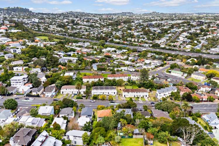 711 Great North Road Grey Lynn_29