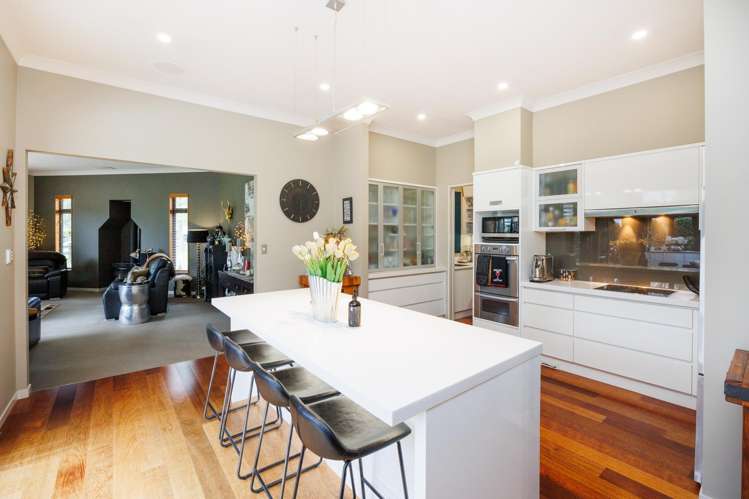 7 Titirangi Drive Fitzherbert_9