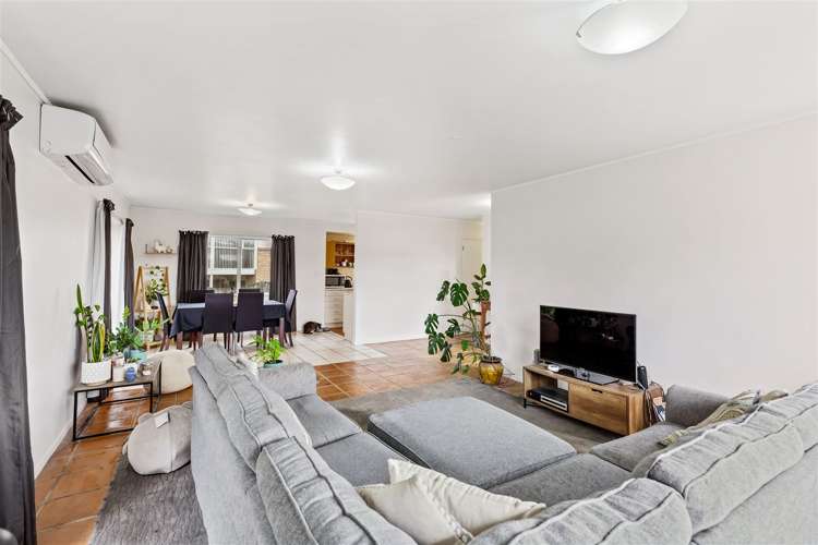 41 Milan Drive Glen Eden_2