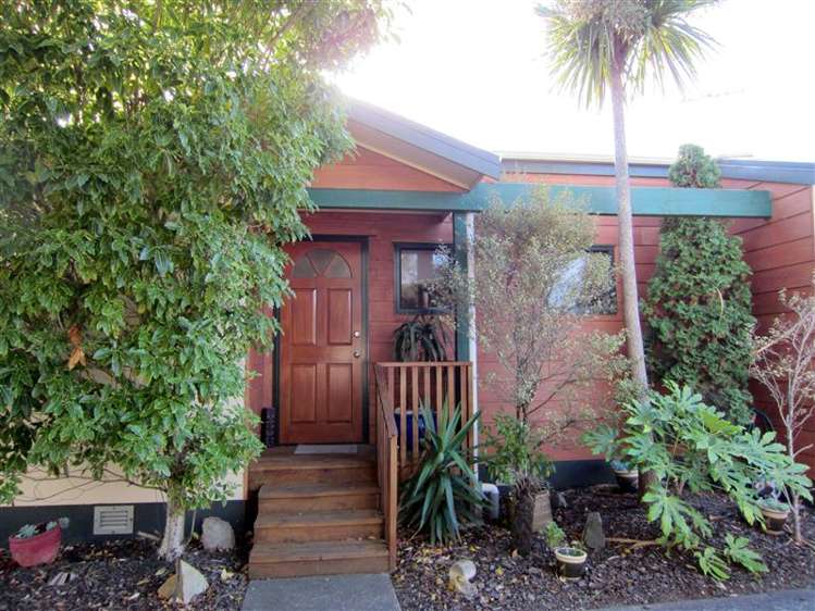 90A Michael Road 1330_1