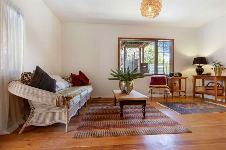 13 Shelly Beach Road Surfdale_6