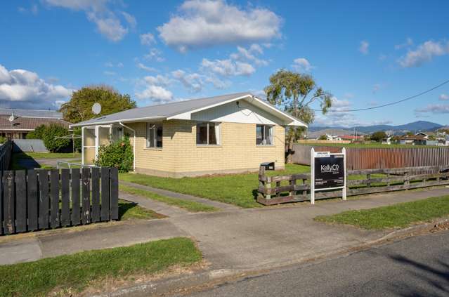 42 Te Rauparaha Street Otaki_2