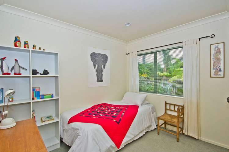 56 Rosier Road Glen Eden_14