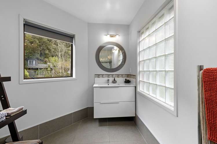 55 Chatsworth Road Silverstream_14