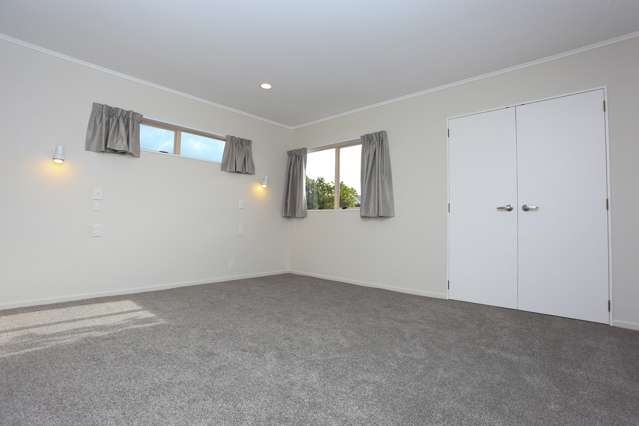 18/36 Disraeli Street Gisborne_3