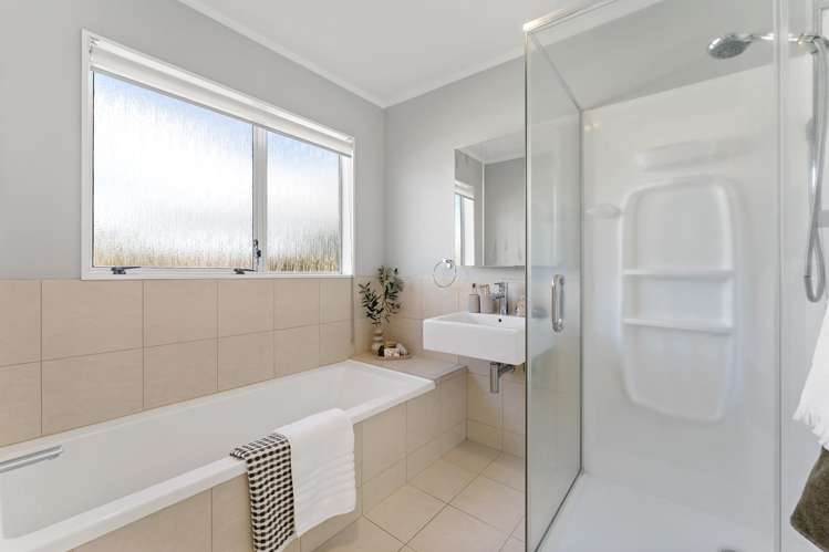 1/94 Celtic Crescent Ellerslie_11