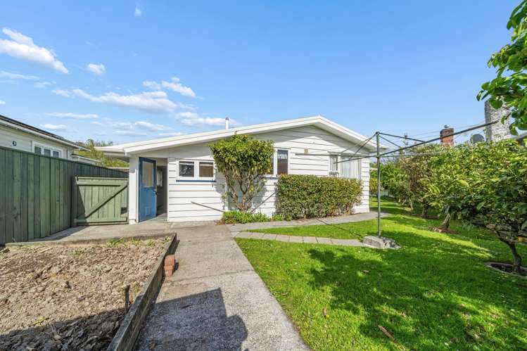 17 Birdwood Road Waterloo_23