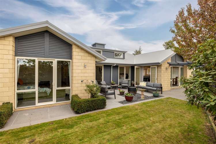 36 Mcmahon Drive Aidanfield_33