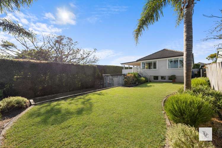 1 Andrew Road Howick_12