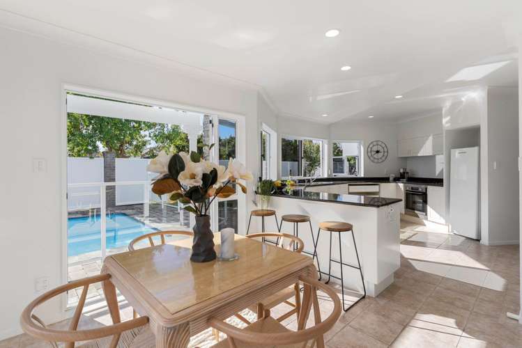 8 Motuora Road Manly_2