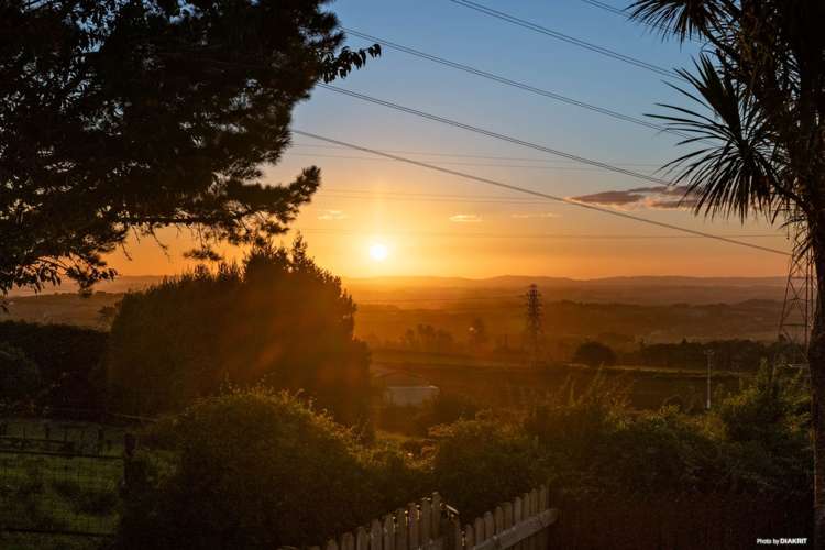 32 Mile Road Bombay_20